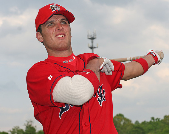 Aaron Bates 3.jpg