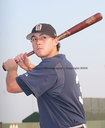 Carlson Chris (wood) 4