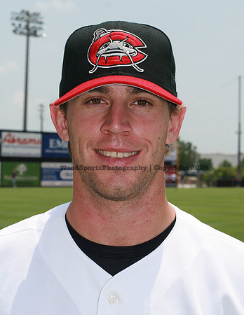 Brett Hayes 28