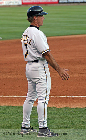 Bobby Mitchell 214.jpg