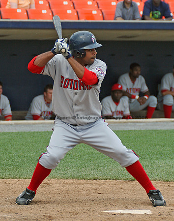 14 Baez Edgardo (wood) 431.jpg