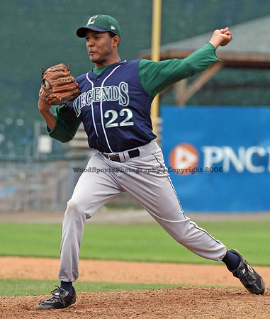 Abad Fernando (wood) 303.jpg