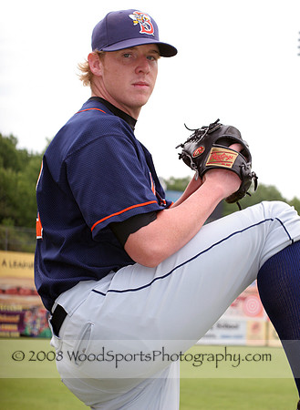 Antonini Mike (wood) 23.jpg