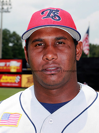 Adelberto Mendez 5