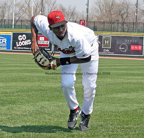 Baez Pedro (wood) 2.jpg