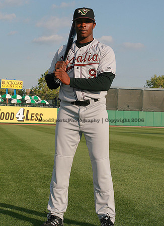 Upton Justin (wood) 11