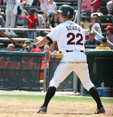 Aaron Seuss 81.jpg_edited-1