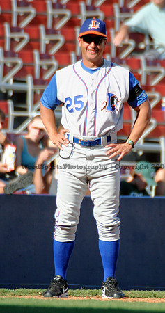 Charlie Montoyo 6